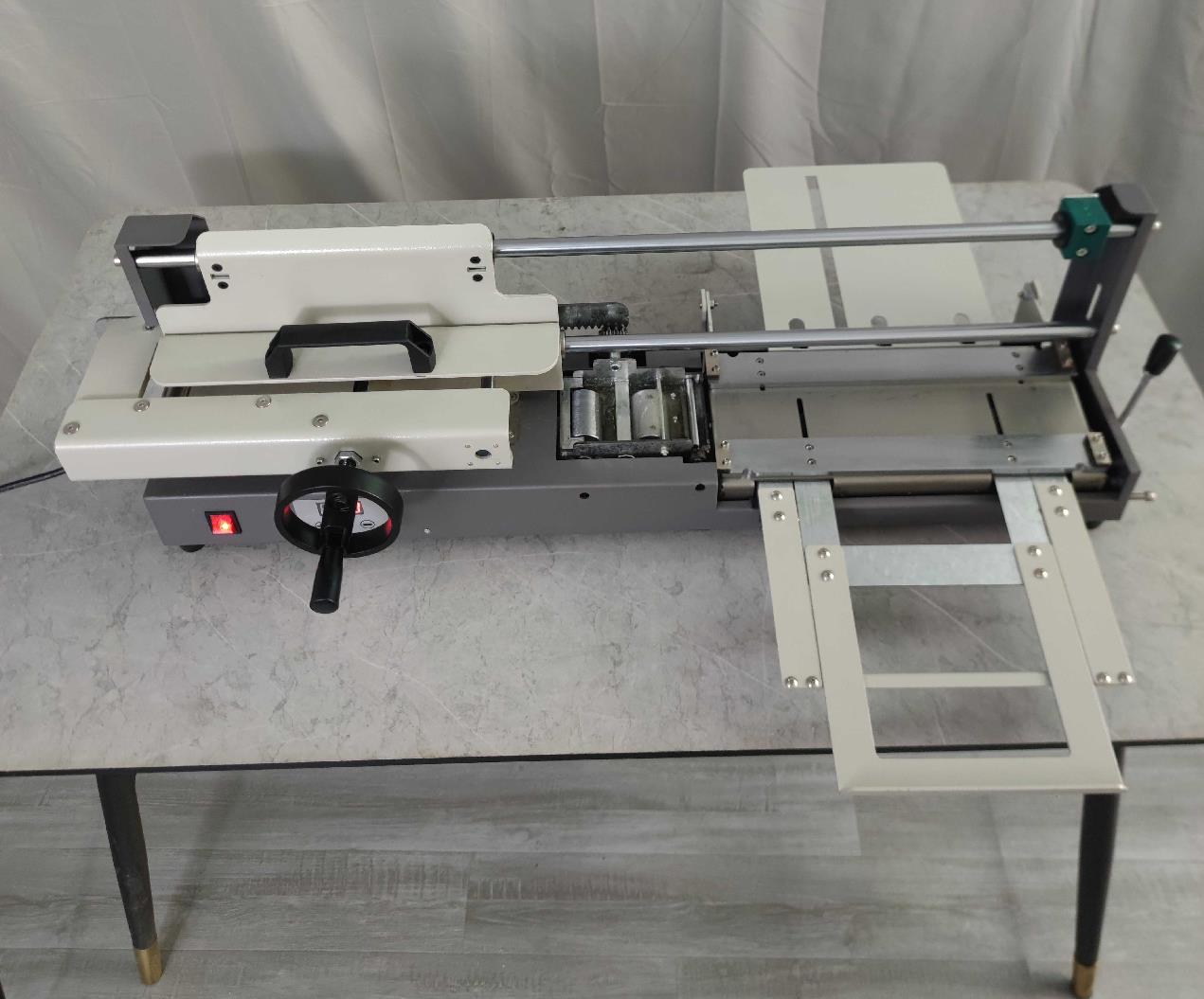 Máquina de ligação de livro de - Binding Machine Comb avaliação e preço